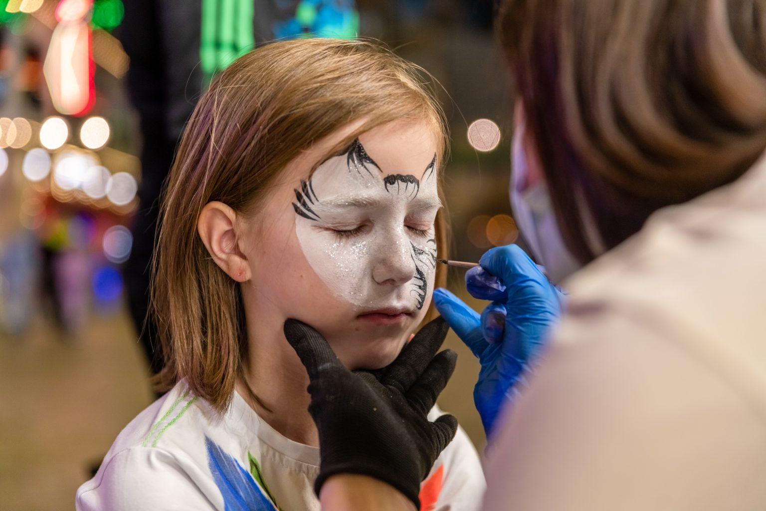 Kinderschminken auf Stadtfesten