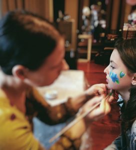 Kinderschminken auf Hochzeit